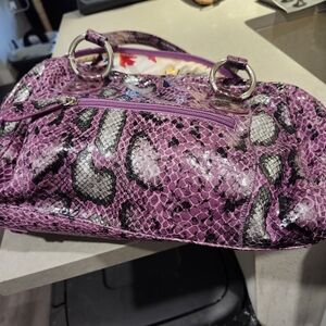 Vintage Chi Designed By Falchi Brown SnakeSkin Duffle Medium Size Shoulder Purse